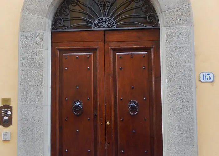 Charming & Authentic 1br In Historic Center, Near The Duomo